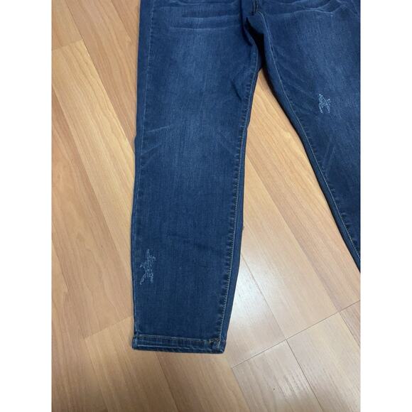 Judy Blue Relaxed Fit Women Size 14W Stretch High Rise Tummy Control Denim Jeans - Picture 4 of 14